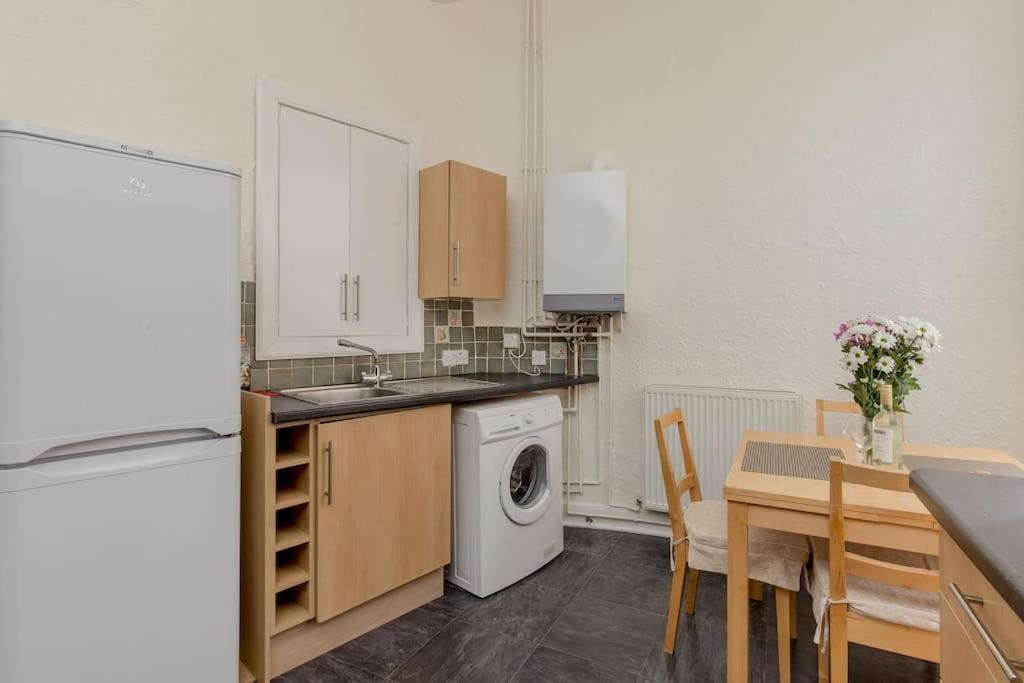 St James Quarter 2 Bed Apartment EDI Kültér fotó
