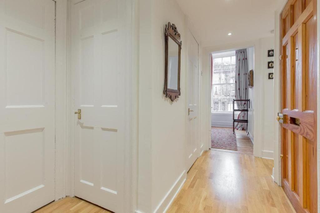 St James Quarter 2 Bed Apartment EDI Kültér fotó